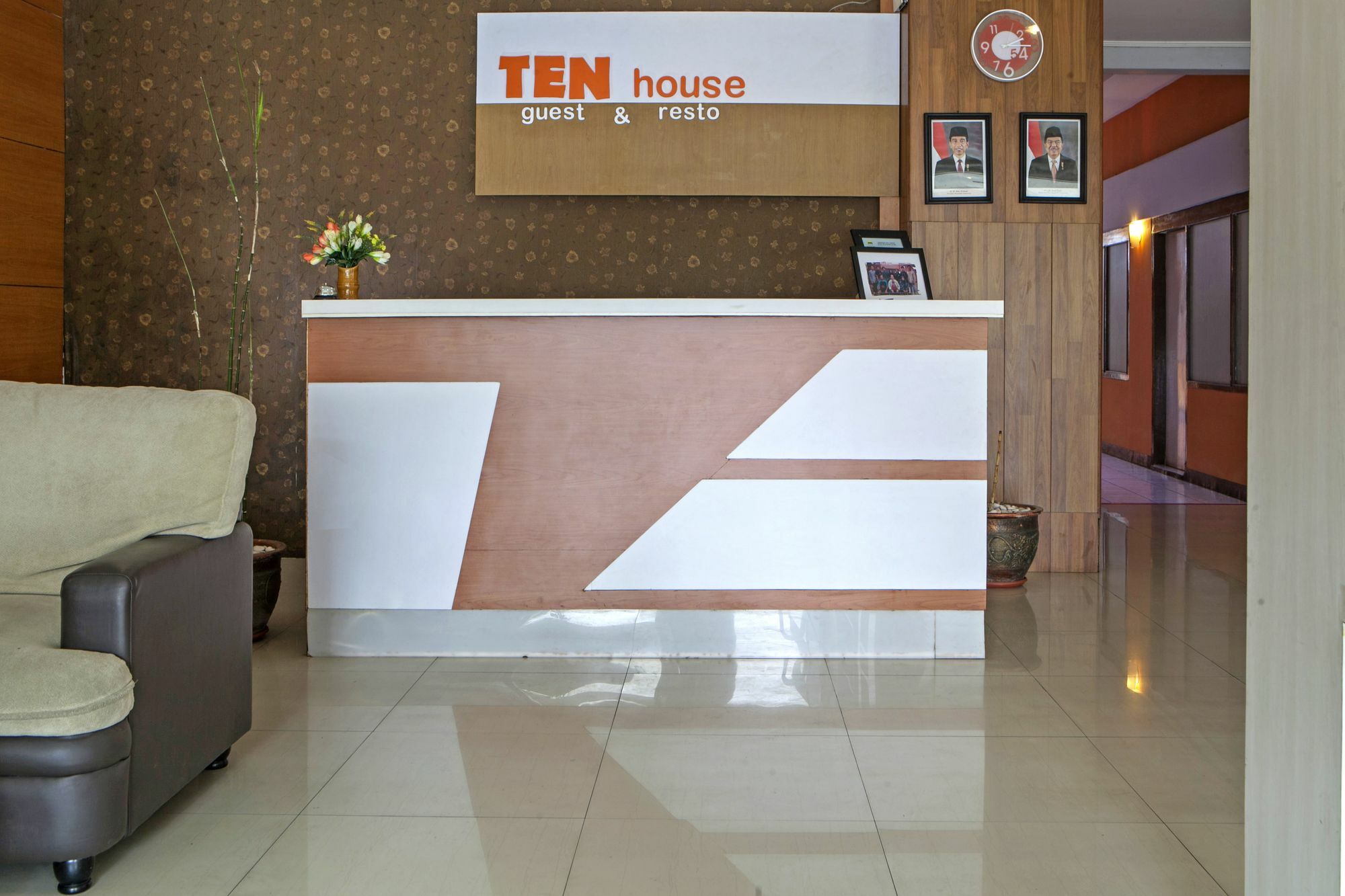 Reddoorz Syariah Near Btc Fashion Mall Bandung Exterior foto